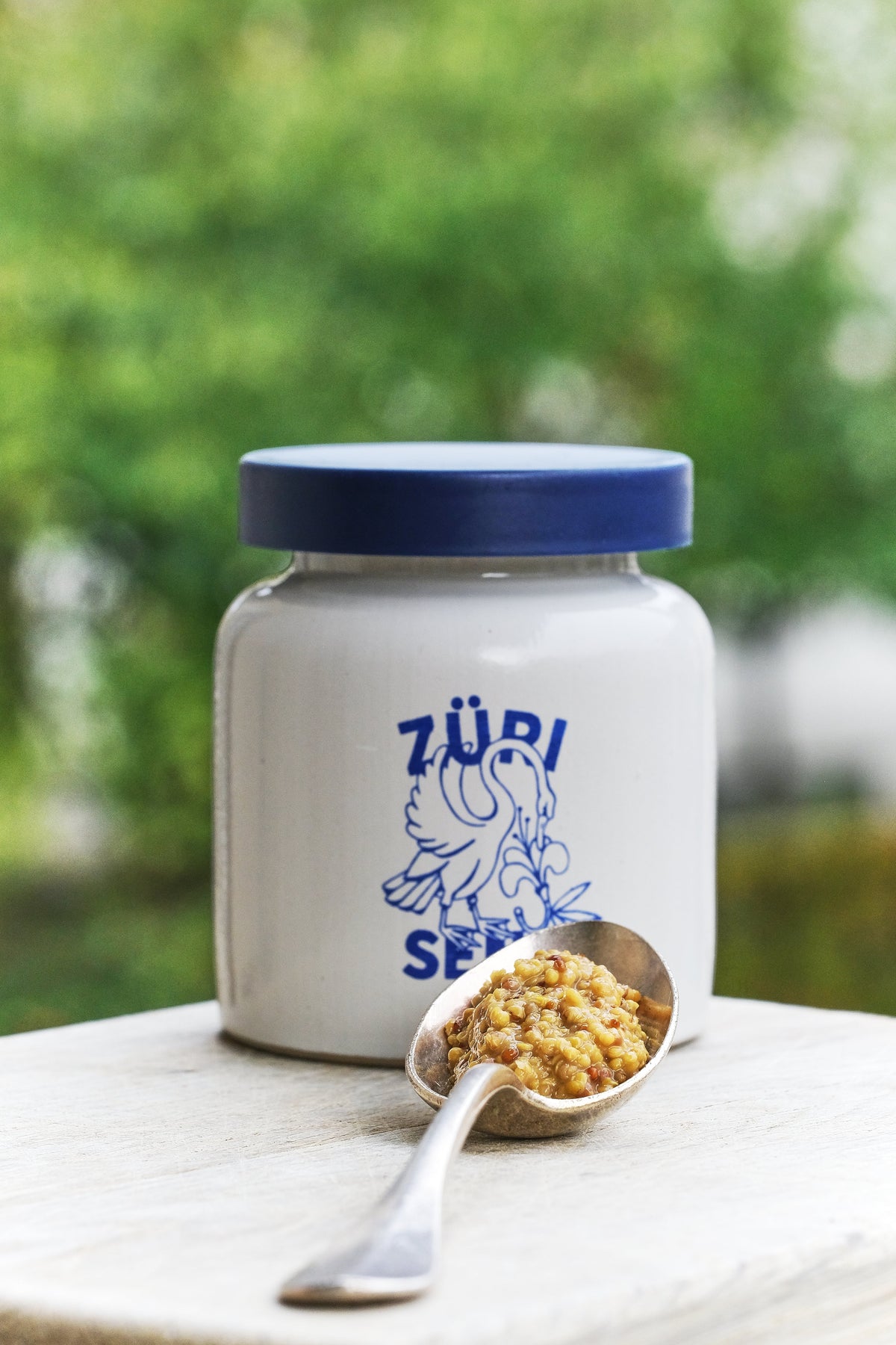 ZÜRI SENF MILD im Steinguttöpfli mit Senflöffel